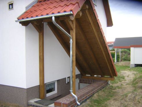 Überdachung Kellereingang