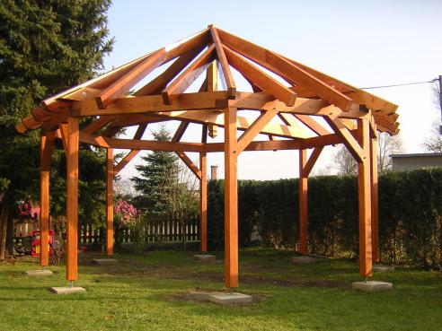 Pavillion Rohbau aus Holz